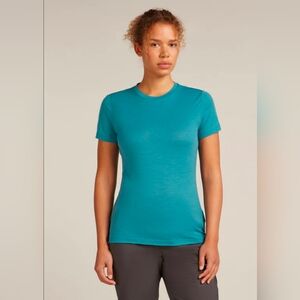 Icebreaker Women's Fitted Top 85% Merino Wool
